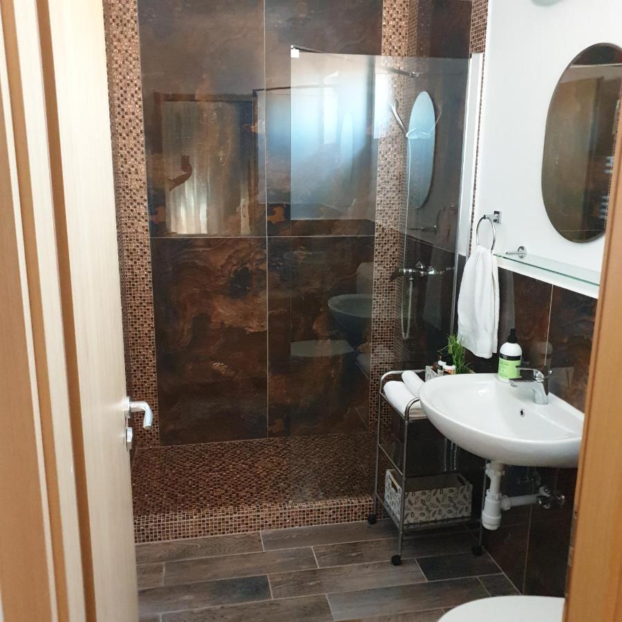 Fit Paradise Apartman Miskolc Exterior foto